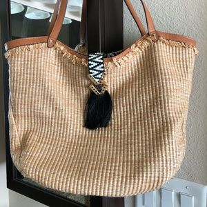 Stella and Dot Straw Tote